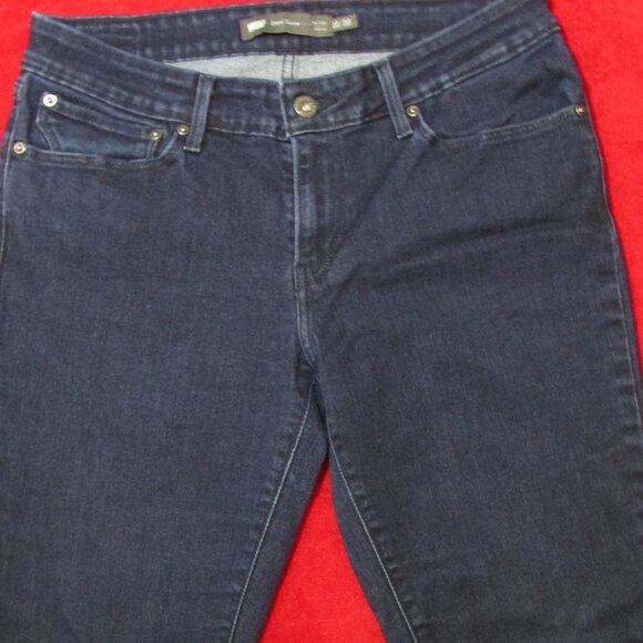 Levi's Demi Curve 10 x 30 Dark Wash Blue Mid Rise Skinny - Picture 4 of 7